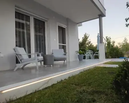 F & B Summer Collection - Kassandra - Apartment *