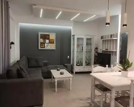 Appartement F & B Summer Collection - Kassandra - *